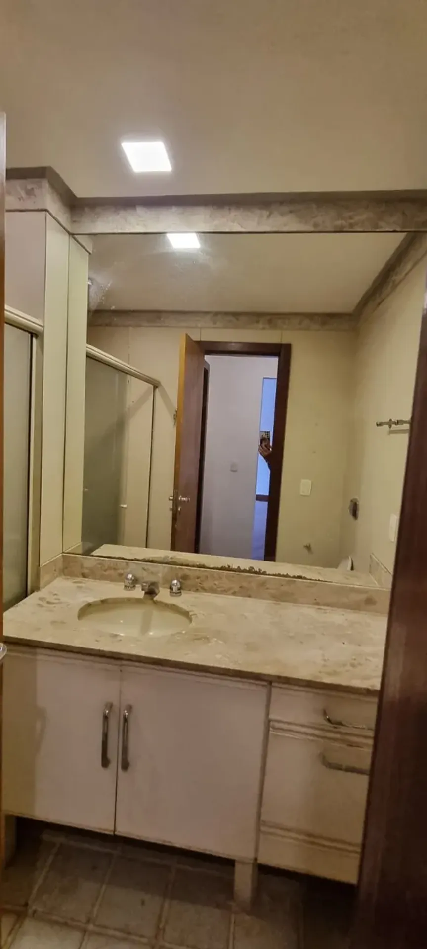 Apartamento de 82 m² no 5º andar com varanda