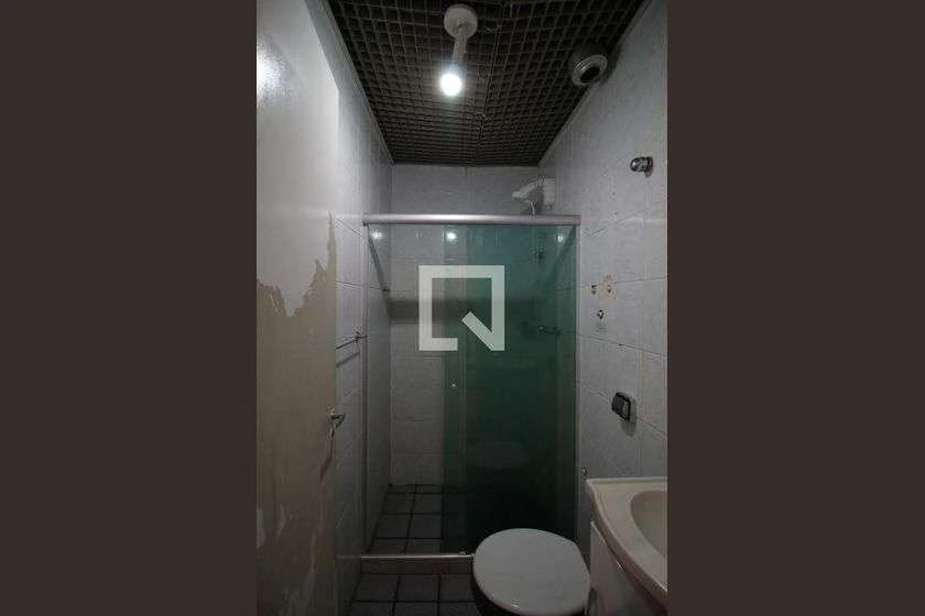 3-bedroom apartment with 95 m² and a balcony — photo 27