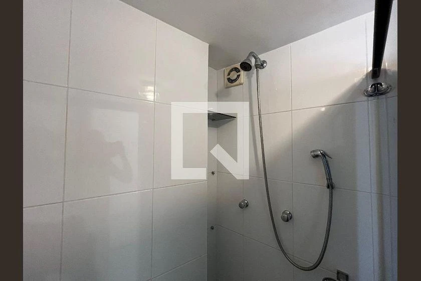 2 quartos e janelas do piso ao teto: apartamento de 90 m² — photo 39