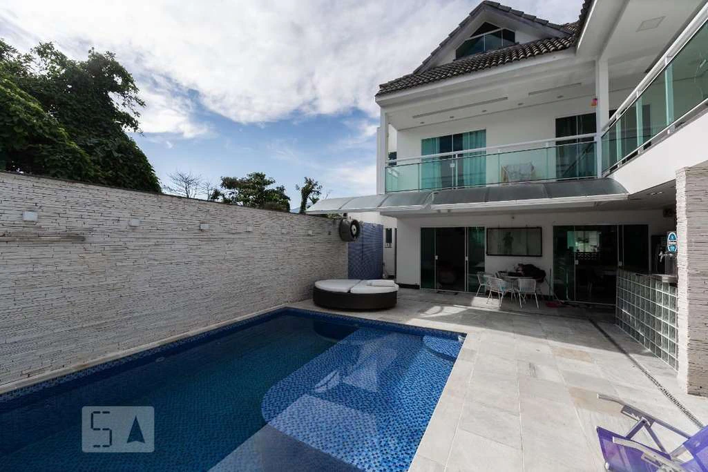 Casa mobiliada com 4 quartos, 4 banheiros e 280 m² — photo 13