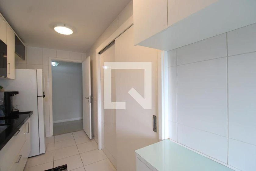 Furnished apartment, 115 m², with a grill on the balcony — photo 24