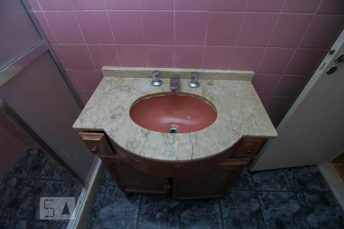 Unfurnished 2-bedroom apartment with 1 bathroom — photo 12