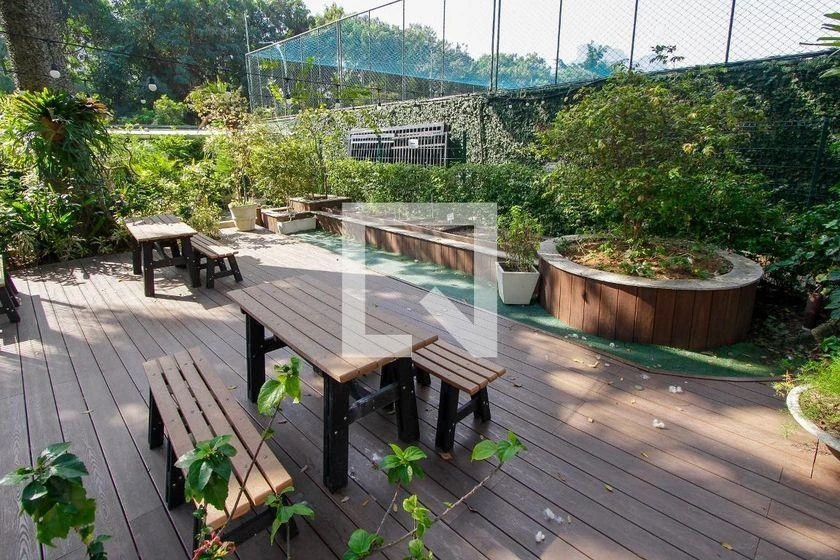 3-bedroom apartment with a home office in Rio de Janeiro — photo 47