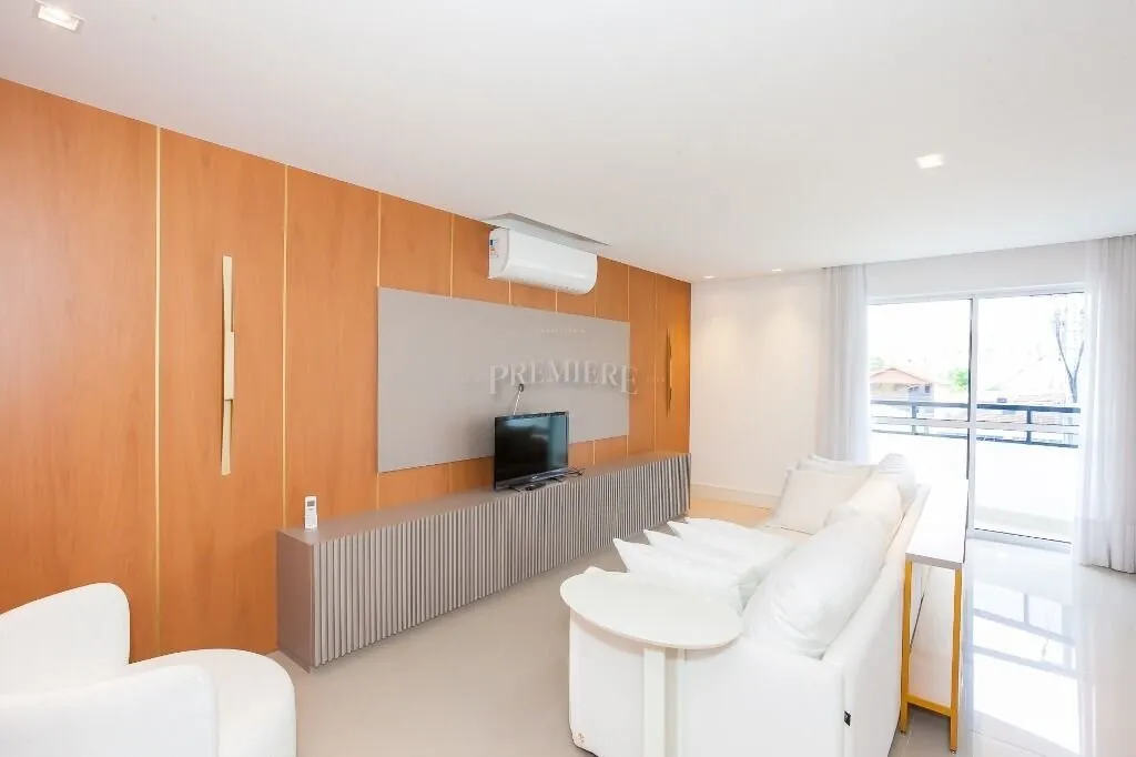 Furnished apartment, 135 m², with a bathtub — photo 17
