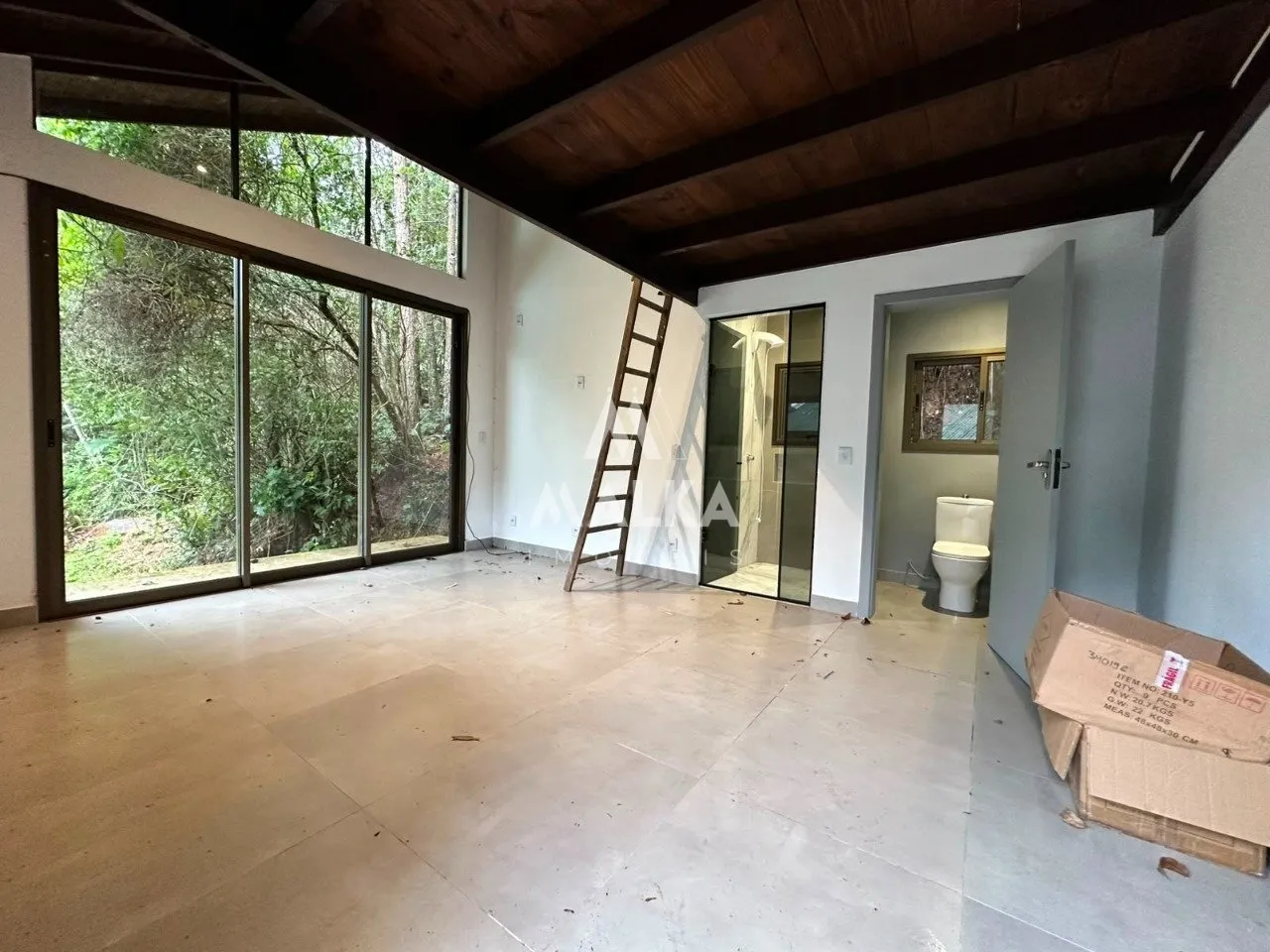Casa mobiliada com 4 suítes e cozinha aberta a gás — photo 35