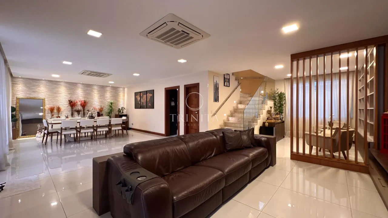 Condominium house with 5 bedrooms and balcony grill — photo 4