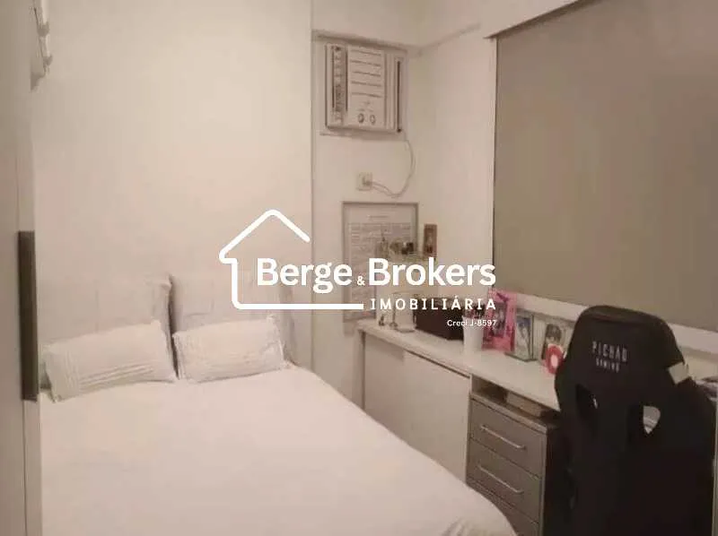 Apartamento mobiliado com 3 quartos e 2 banheiros e vaga — photo 4
