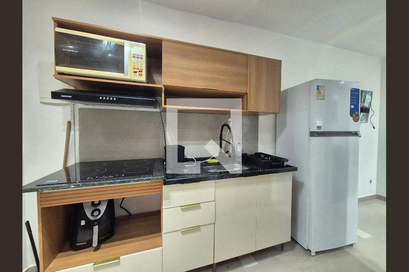 Apartamento amueblado de 1 dormitorio con 1 baño — photo 11