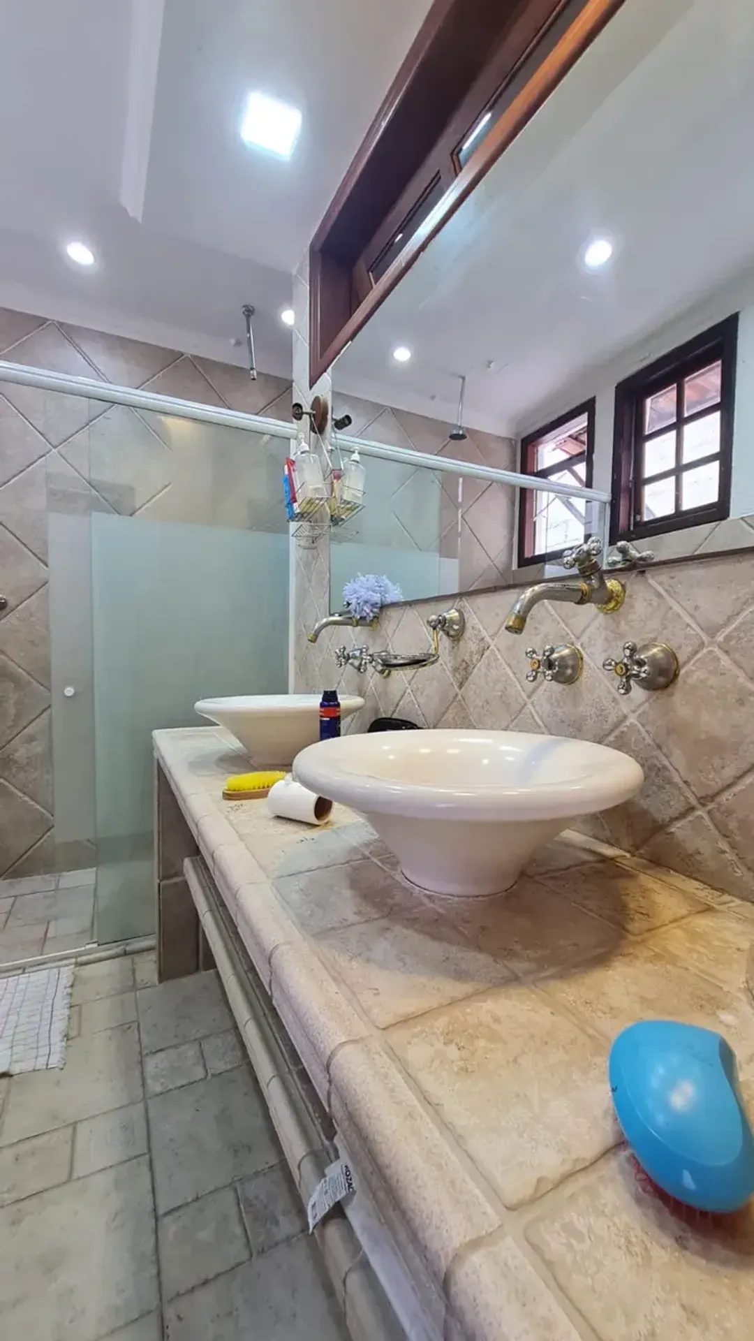 Furnished house 450 m² with 4 bedrooms and 4 bathrooms — photo 37