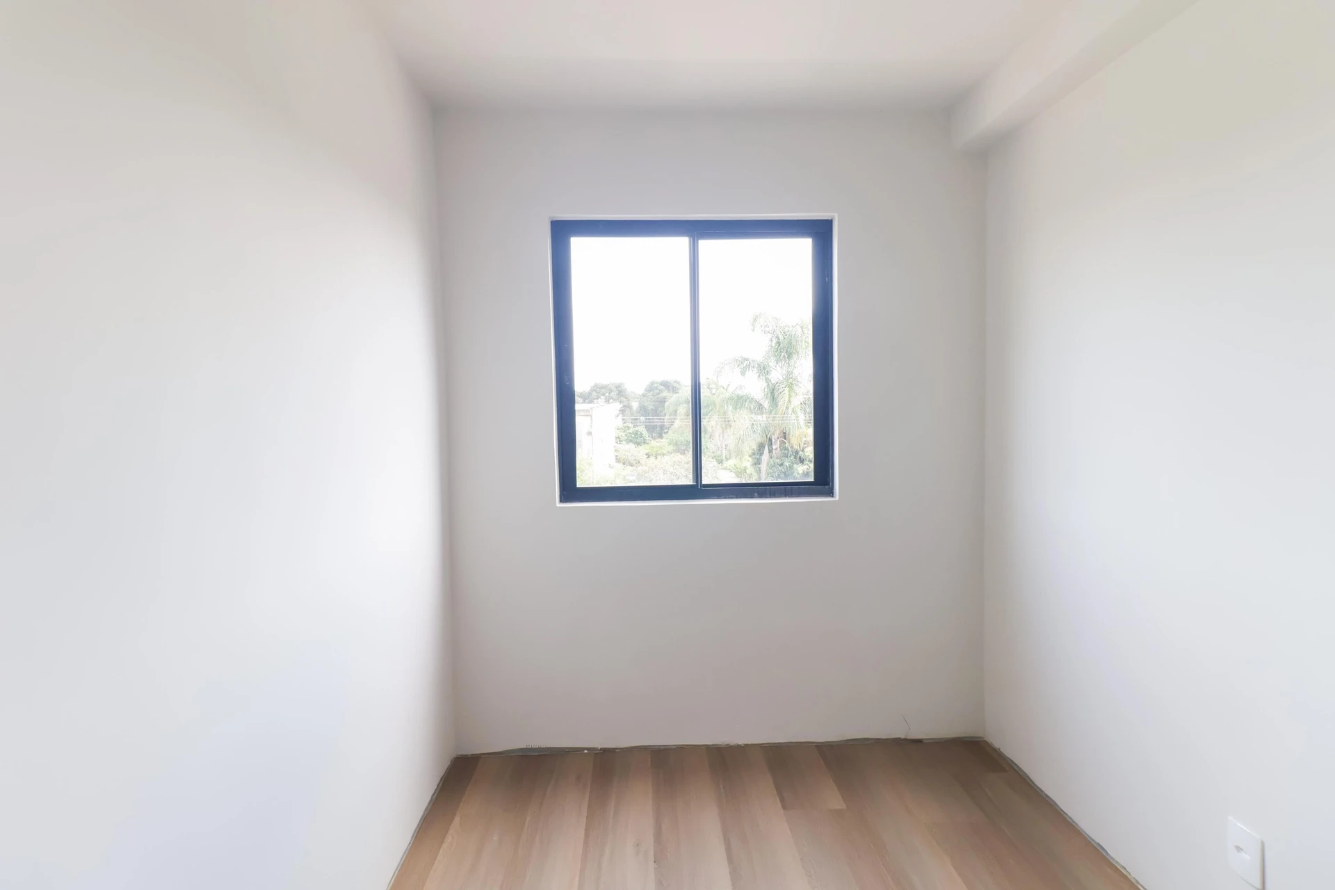 3-bedroom apartment with a grill on the balcony in Curitiba — photo 32