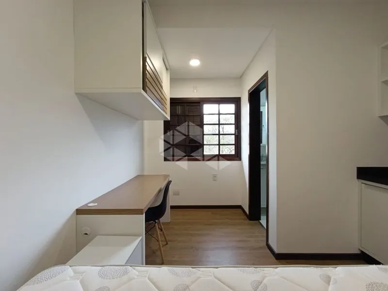 Studio, 17 m², with a home office — photo 8