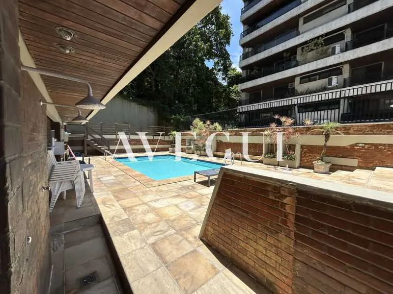 Residential apartment with 4 bedrooms and 4 bathrooms — photo 29