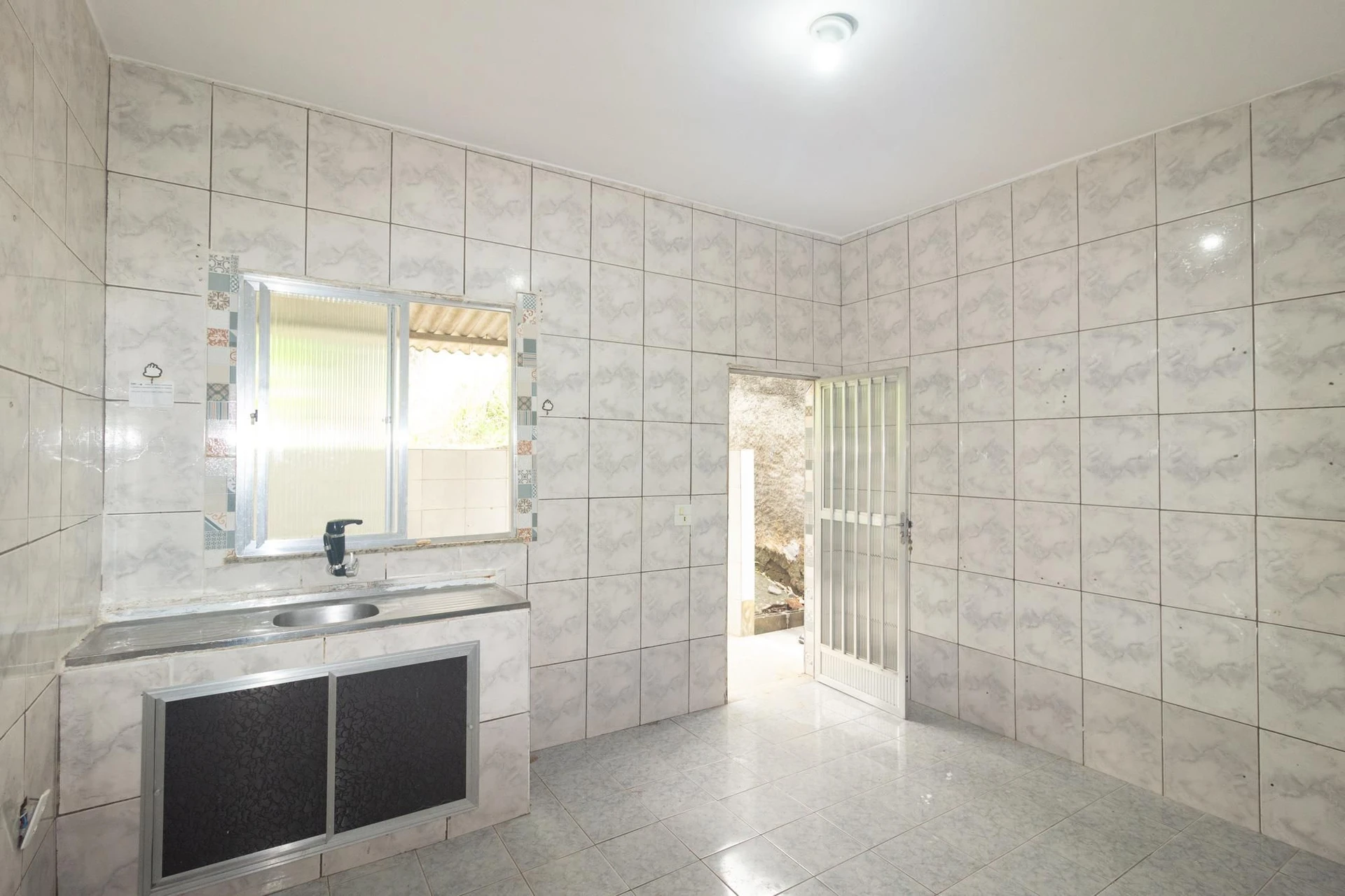 2-bedroom house with a garden in Rio de Janeiro — photo 46