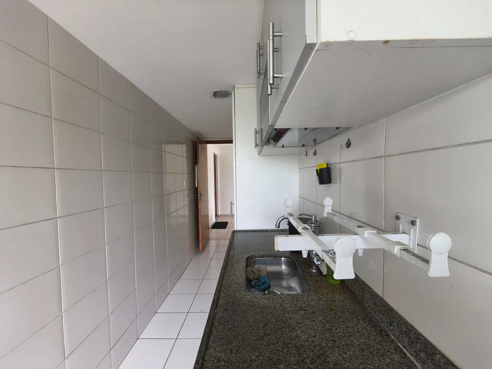Apartamento com 3 quartos, varanda e 2 banheiros — photo 31