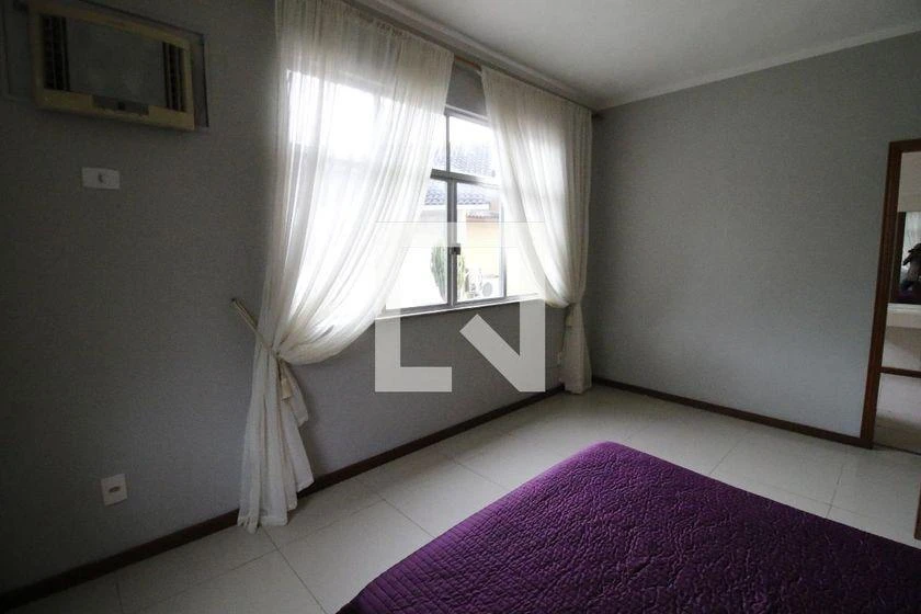 Condominium house with a balcony and private garden — photo 31