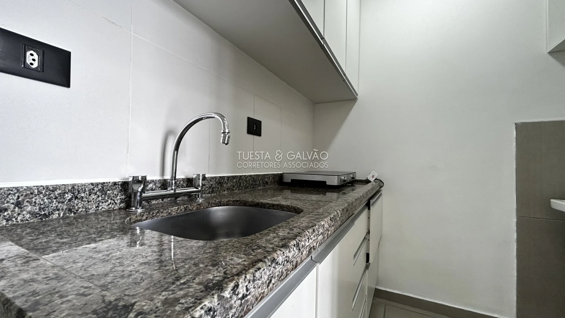 1-bedroom apartment with balcony grill — photo 12