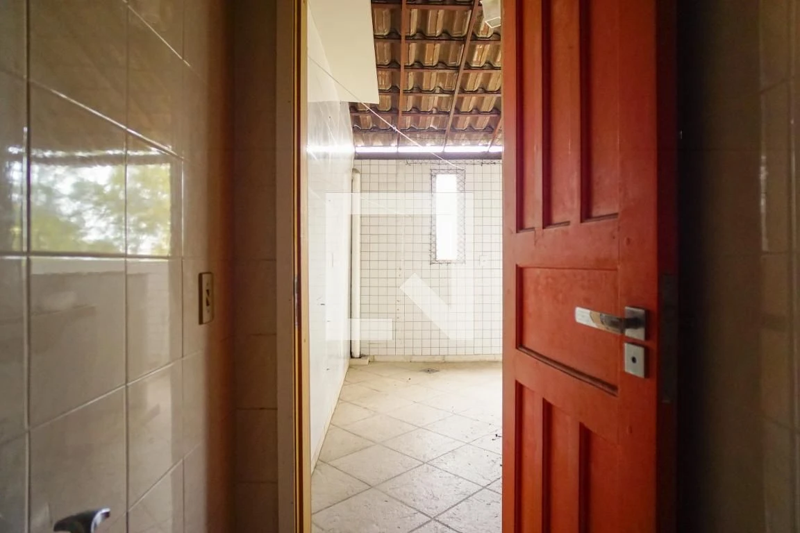 Apartment with 2 bedrooms and 3 bathrooms pets allowed — photo 33