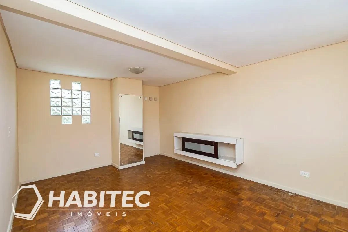 Casa de 3 quartos com banheira — photo 19