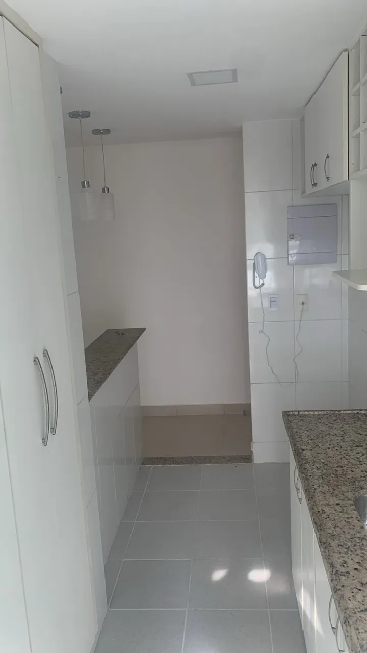 3-bedroom apartment with open-plan gas kitchen — photo 17