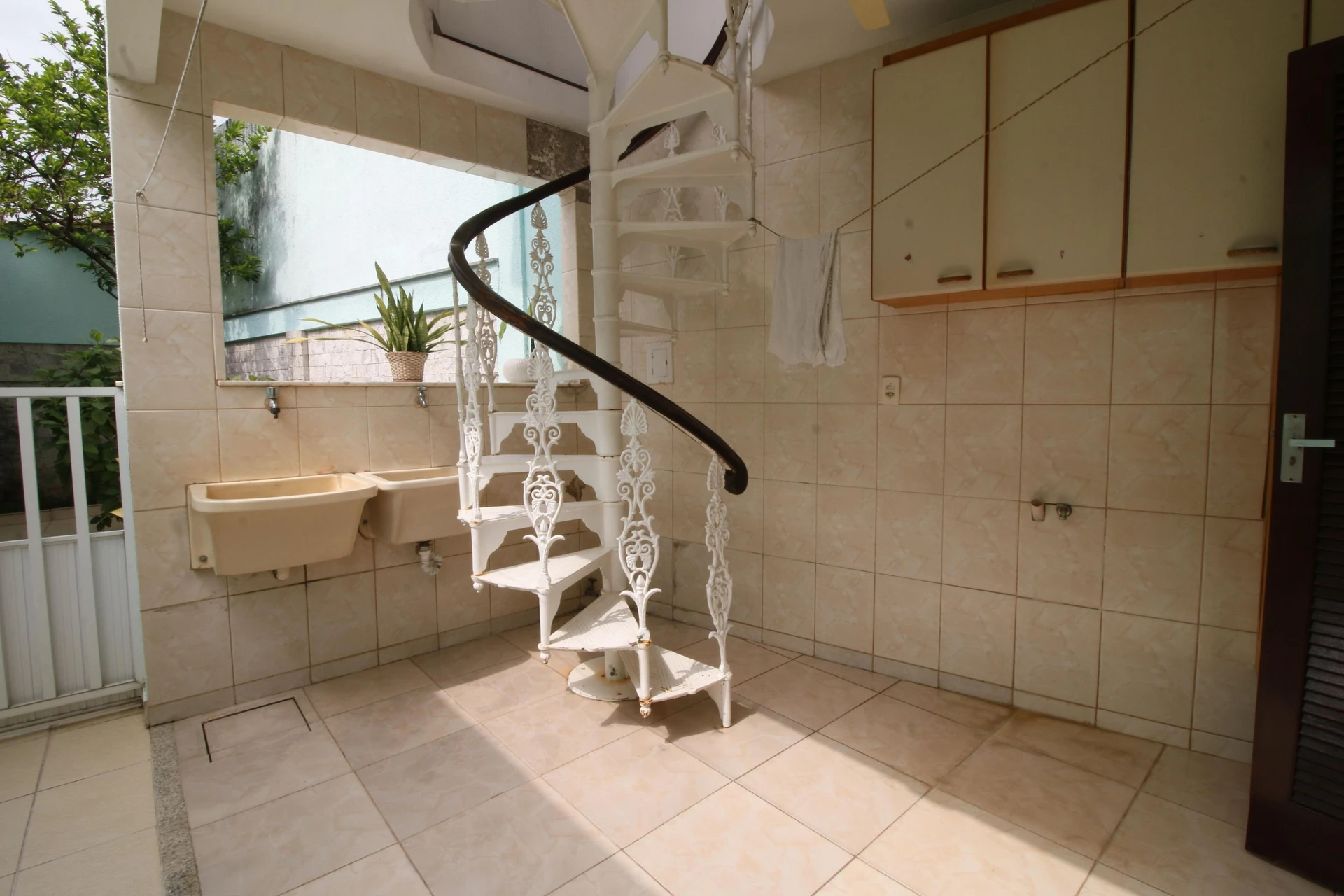 3-bedroom house with a garden — photo 67