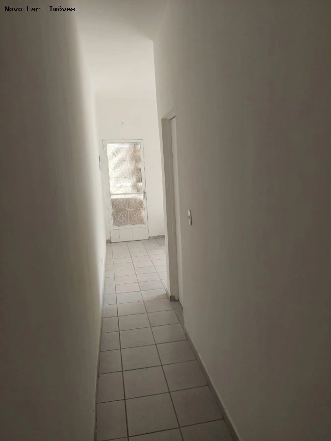 Casa tipo sobrado de 80 m² com 2 quartos e área de serviço — photo 28