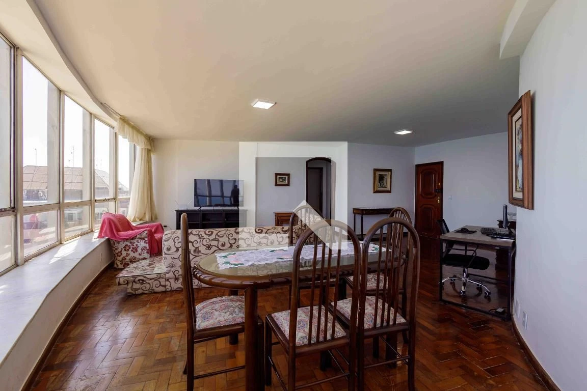 2 quartos e jacuzzi: apartamento de 92 m² — photo 14