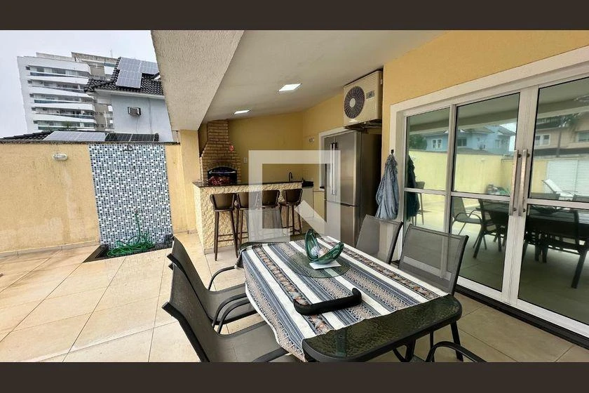 Apartamento mobiliado com 300 m² e 4 quartos, 3 suítes — photo 48