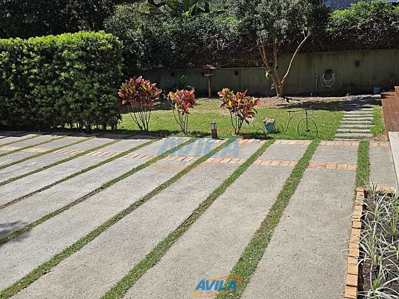 Casa mobiliada com 4 quartos e cozinha em conceito aberto — photo 28