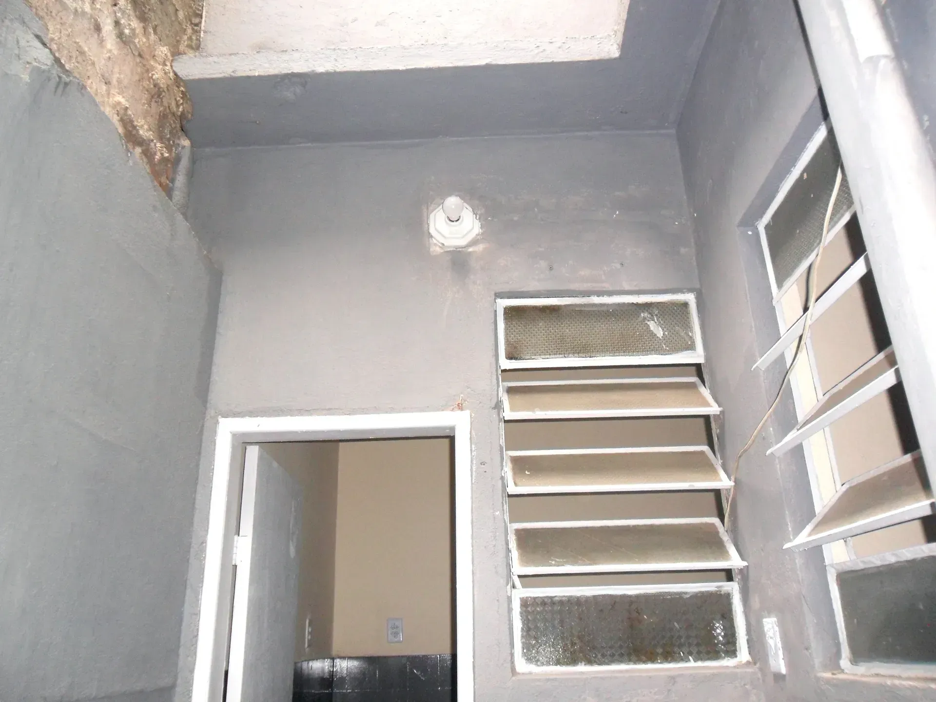 Rental house with no parking, 1 bedroom and 50 m² — photo 25
