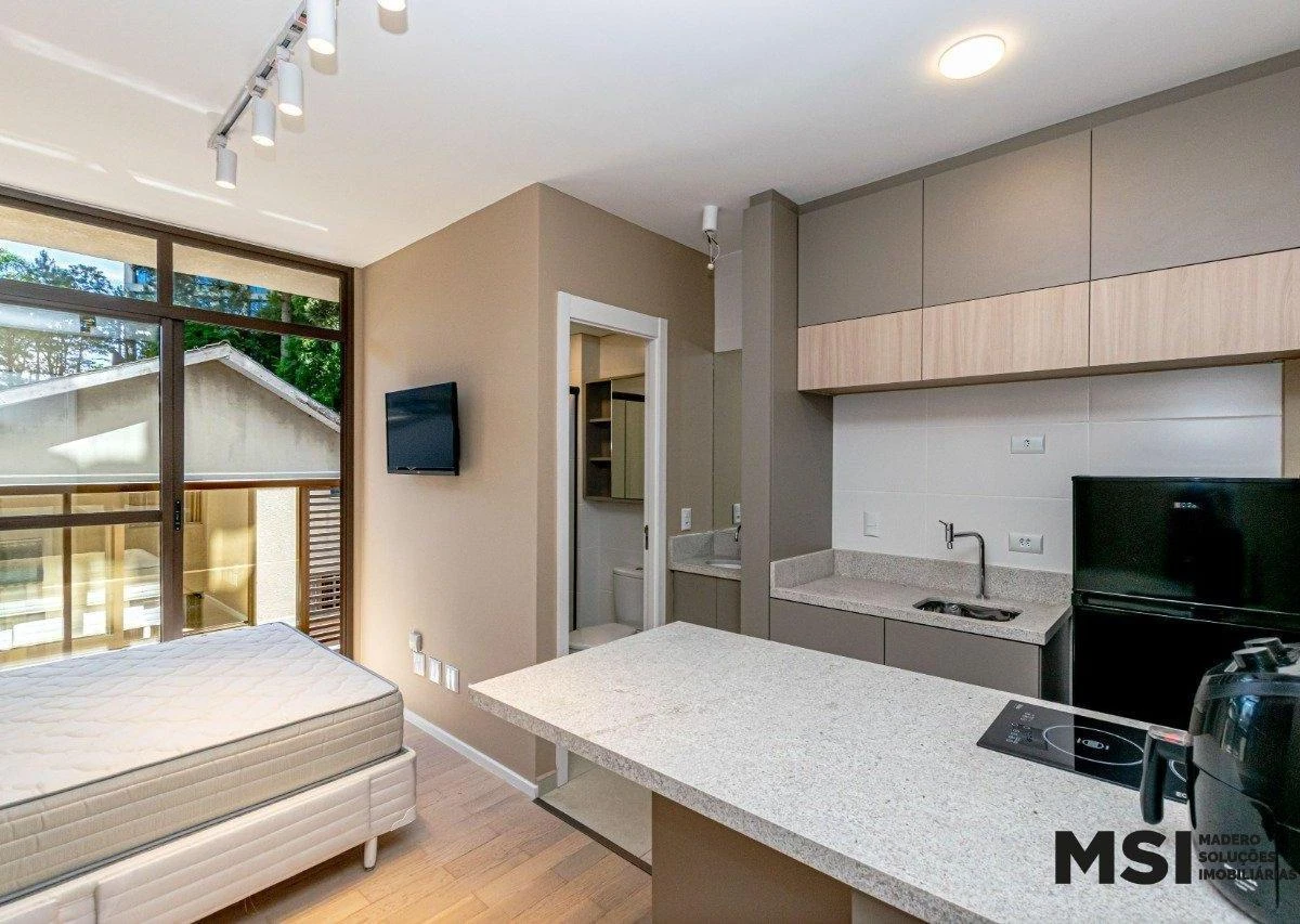 Балкон с грилем и 1 спальня: квартира 21 м² — photo 26