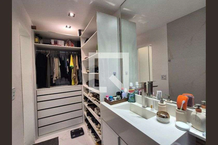 Будинок на 4 спальні з 270 м² і кухнею відкритого плану — photo 23