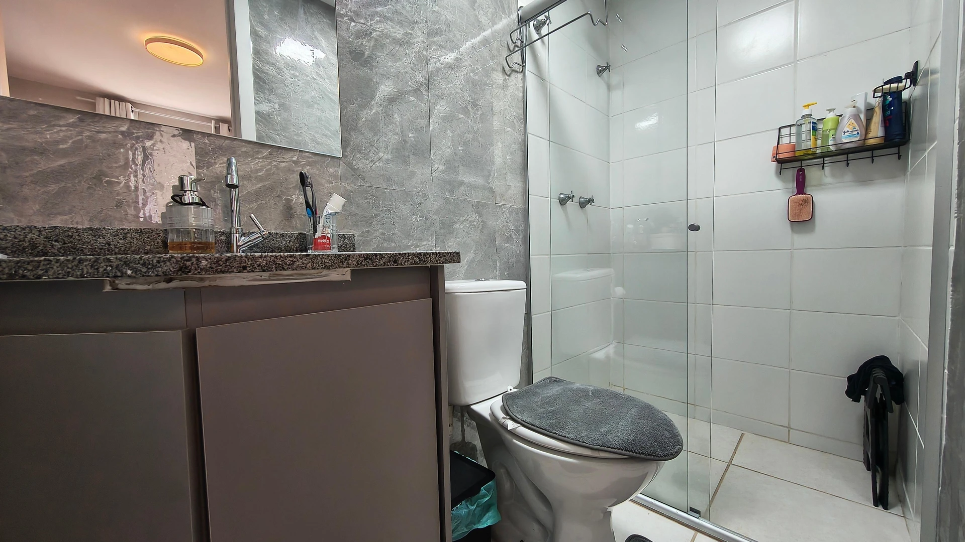 3-bedroom apartment with a washing machine — photo 12