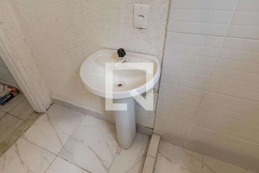 Apartamento com 2 quartos de 40 m² e varanda — photo 2
