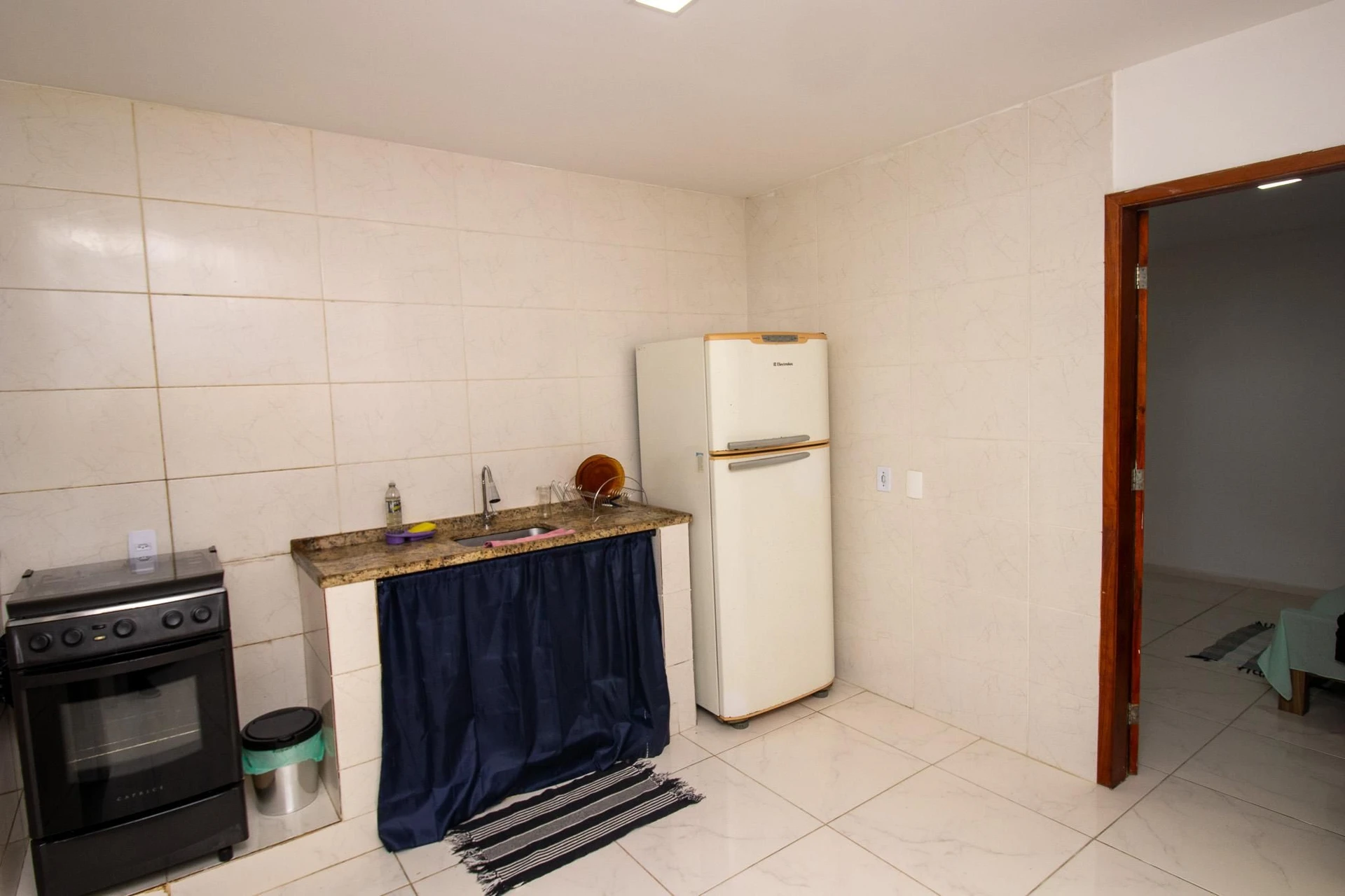 Furnished 2-bedroom apartment with 1 parking space and 2 baths — photo 3