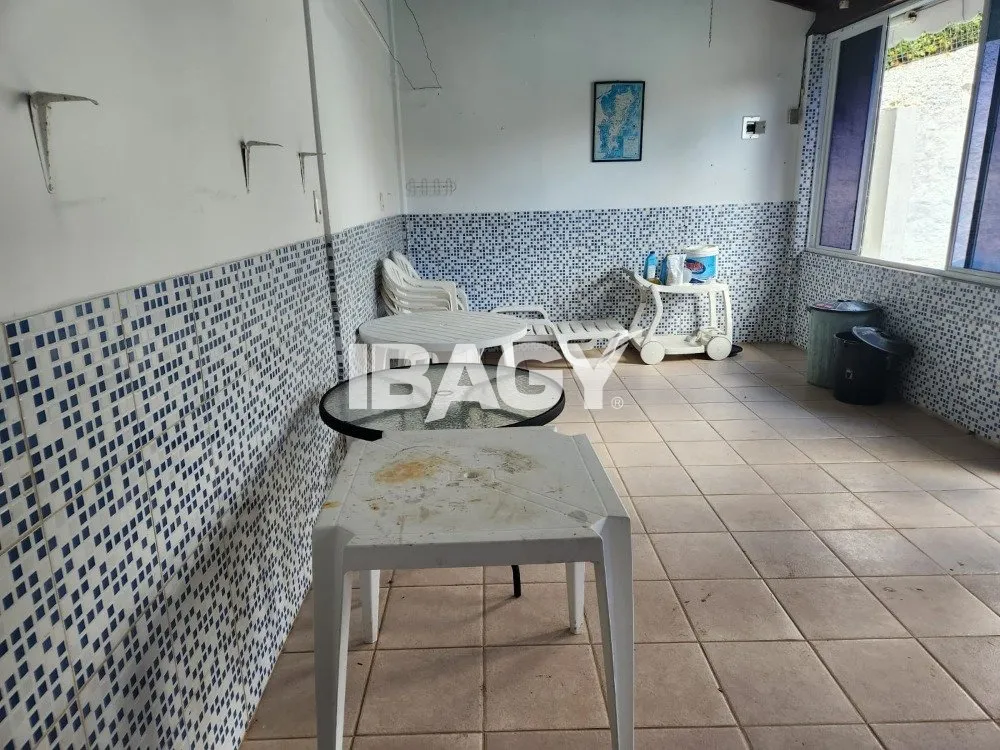 Rental house with 4 bedrooms and 2 en-suites — photo 31