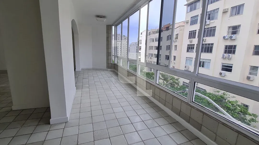 Apartamento de 3 quartos com vista para a água — photo 5