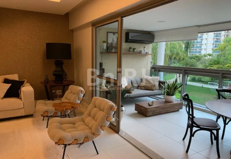 Apartamento mobiliado de 260 m² com 4 dormitórios e churrasqueira — photo 49