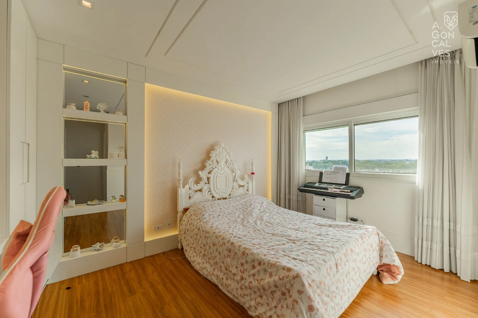 Apartamento de 3 suítes com 228 m² e 3 vagas — photo 14