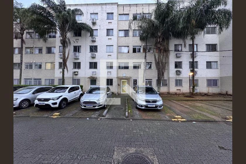 2-bedroom apartment in a building with a gym — photo 31