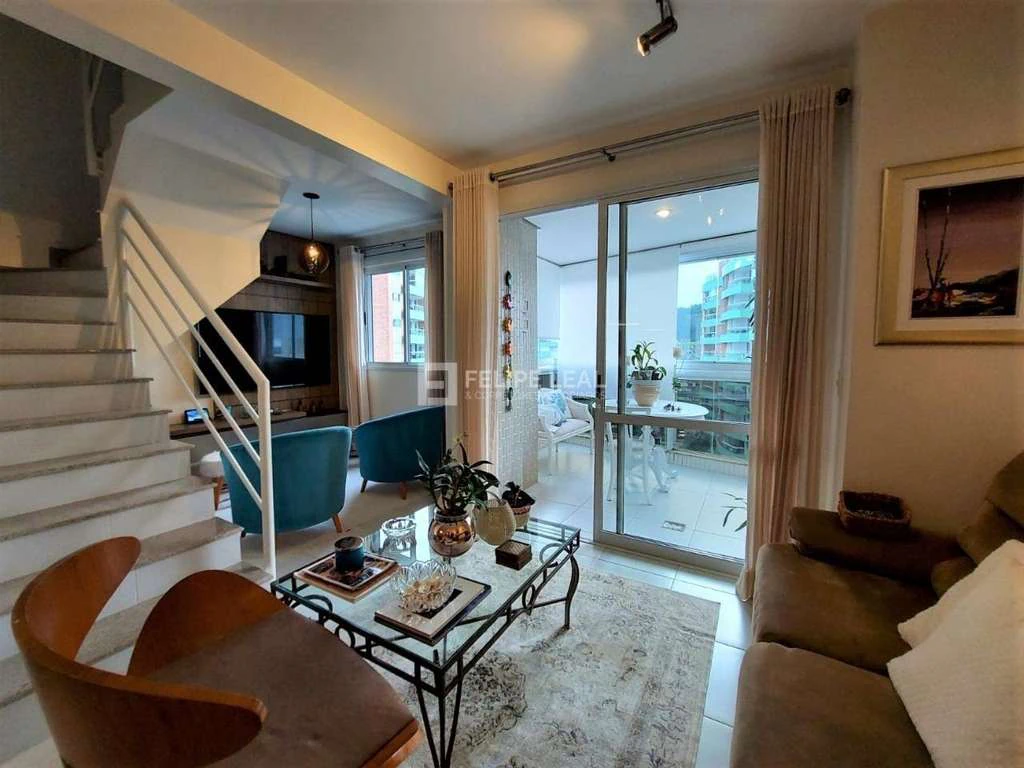 Duplex penthouse with 4 bedrooms and enclosed balcony — photo 5