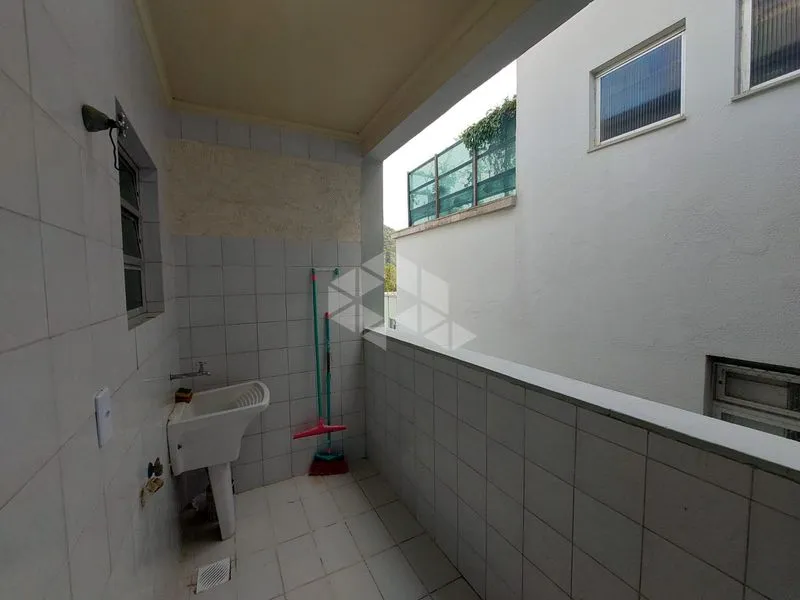 Apartamento de 70 m² con 3 dormitorios y 1 plaza en 4.º — photo 25
