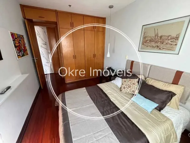 Furnished 1-bedroom flat with open-plan kitchen and parking — photo 12