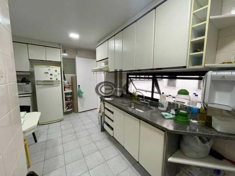 Furnished apartment with 2 bedrooms and 3 bathrooms — photo 16