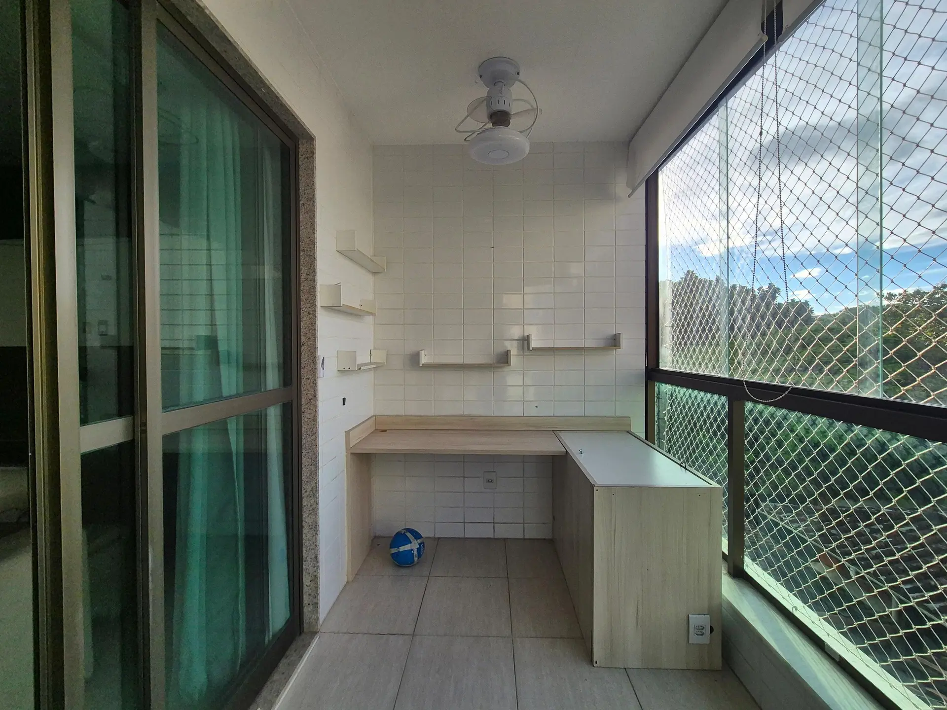 Apartamento de 2 quartos em condomínio com piscina — photo 29