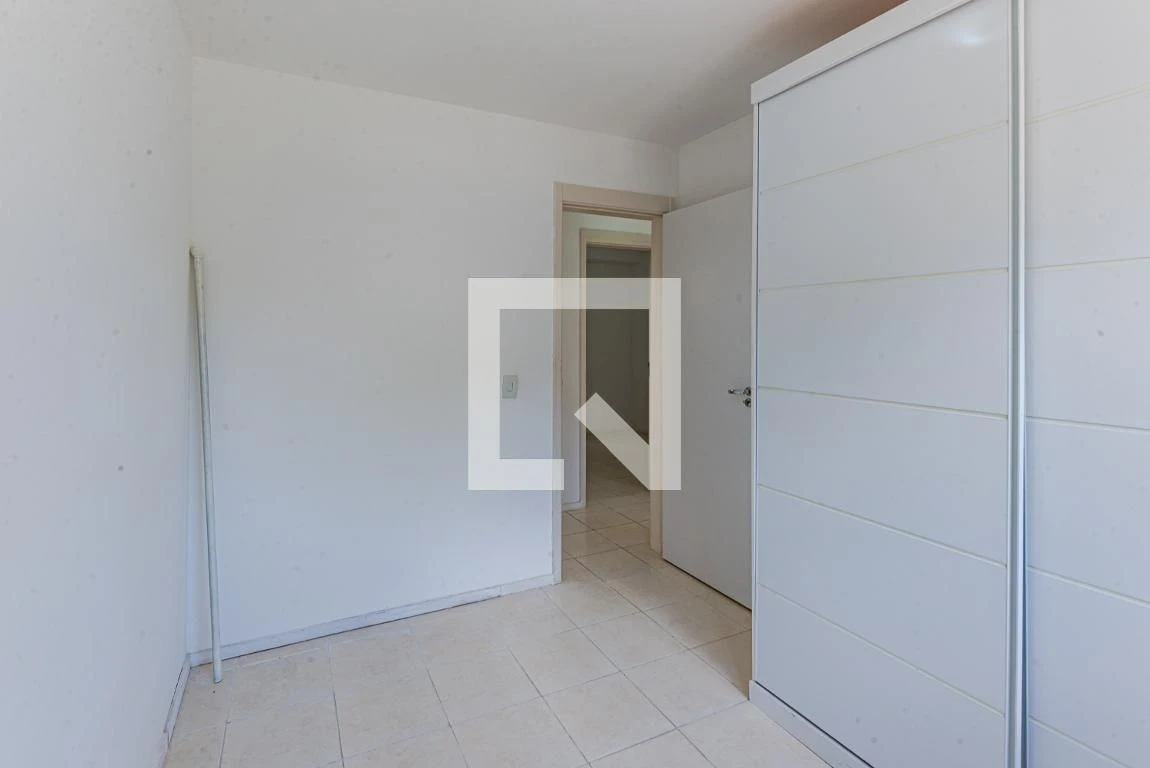 4-bedroom apartment with a mountain view in Rio de Janeiro — photo 17
