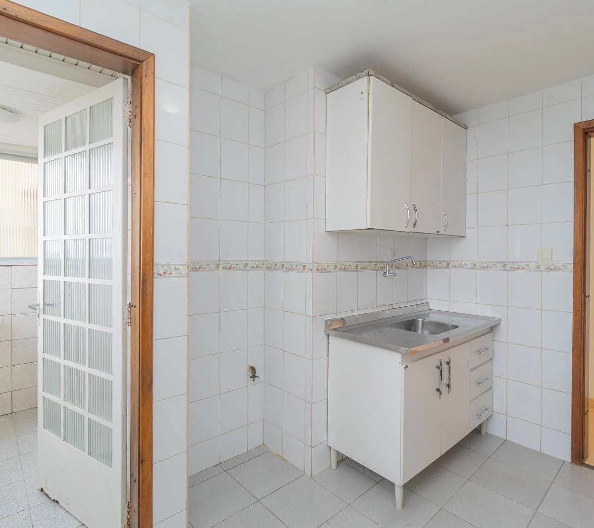Apartamento mobiliado de 3 quartos com 78 m² e 1 banheiro — photo 3
