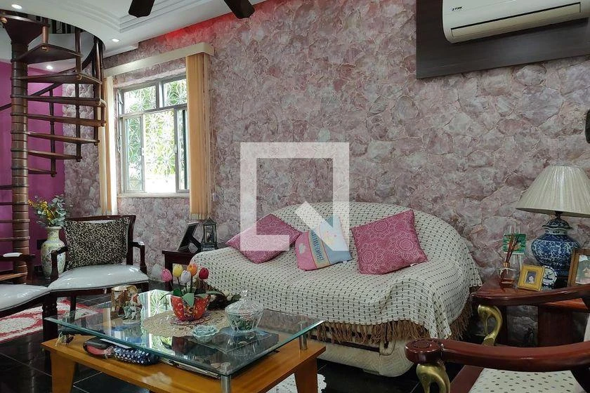 Unfurnished house with 5 bedrooms and 323 m² plus BBQ area — photo 32