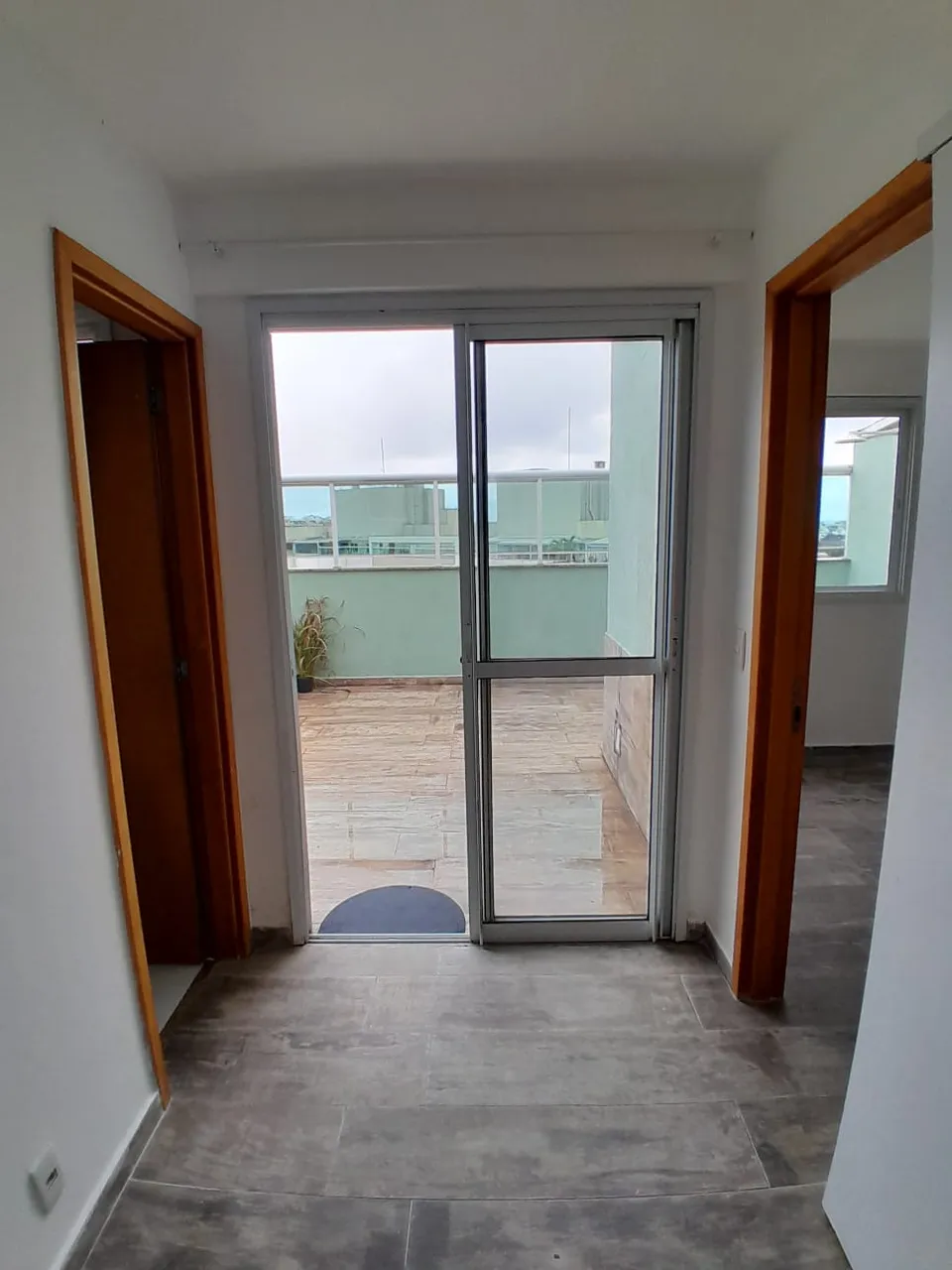 Apartment with 3 bedrooms and 2 bathrooms — photo 18