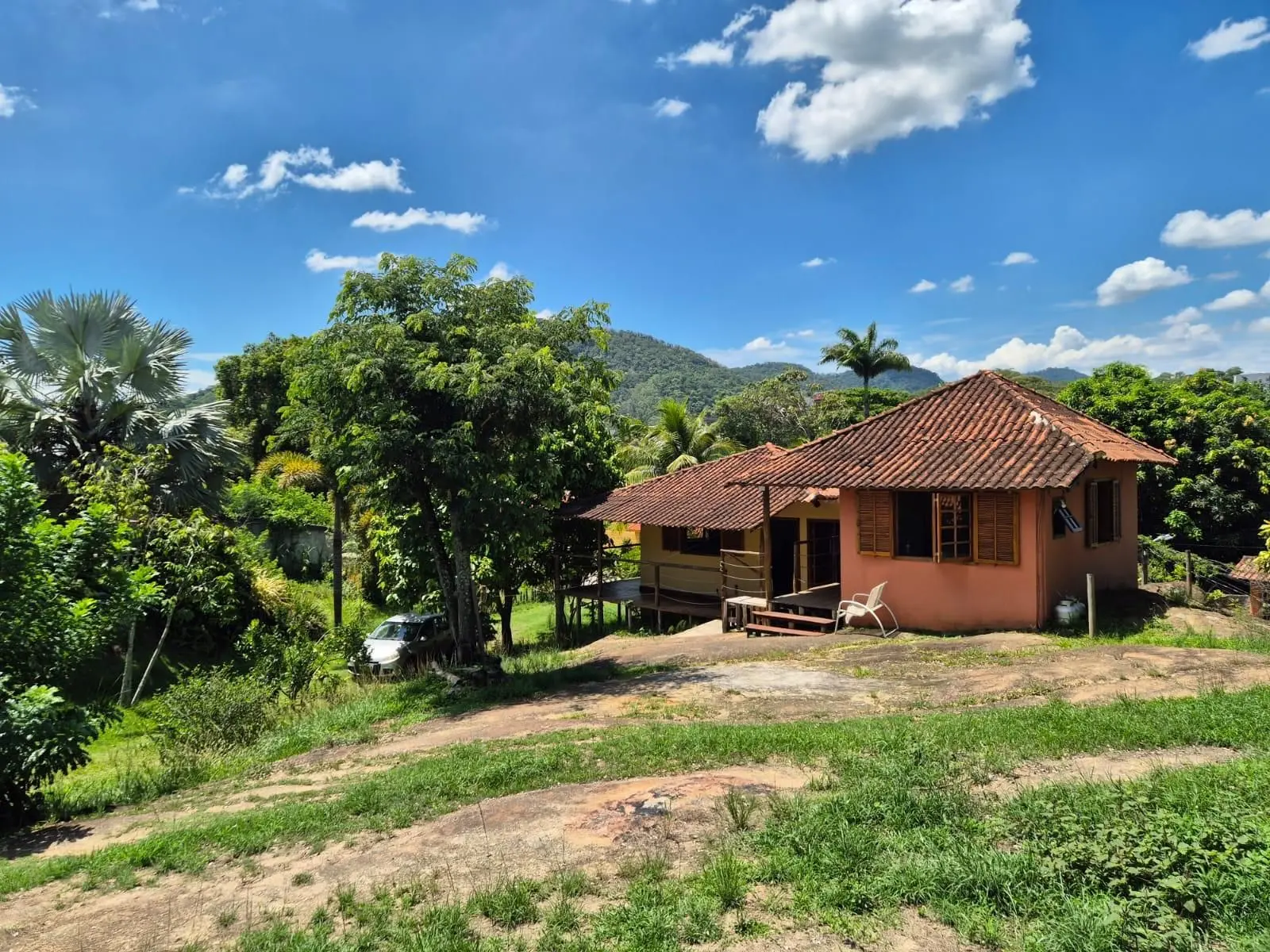 Furnished house, 2100 m², with a grill on the balcony — photo 51