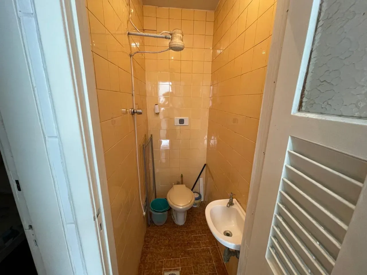 Furnished 3-bedroom apartment with a parking space — photo 25